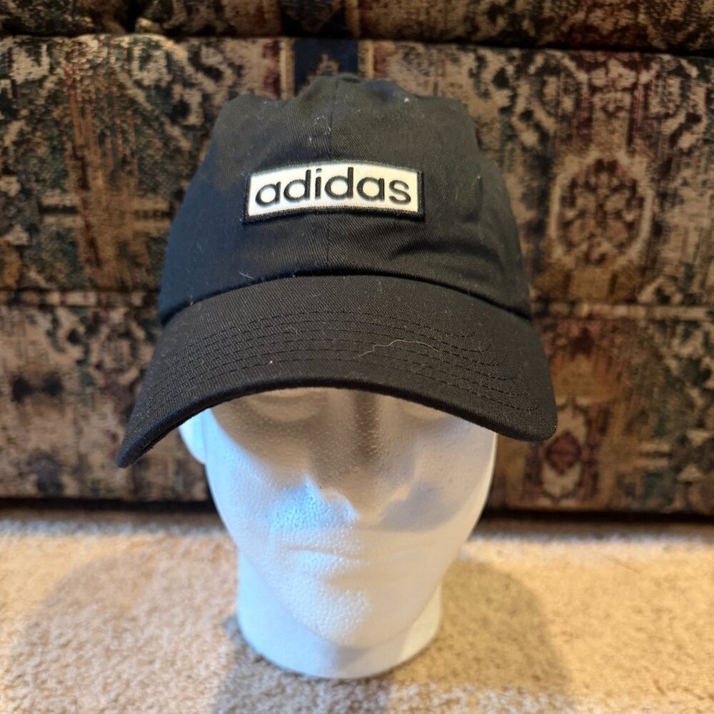 ADIDAS LOGO ADJUSTABLE BASEBALL CAP/HAT BLACK ADULT ONE SIZE BRAND NEW